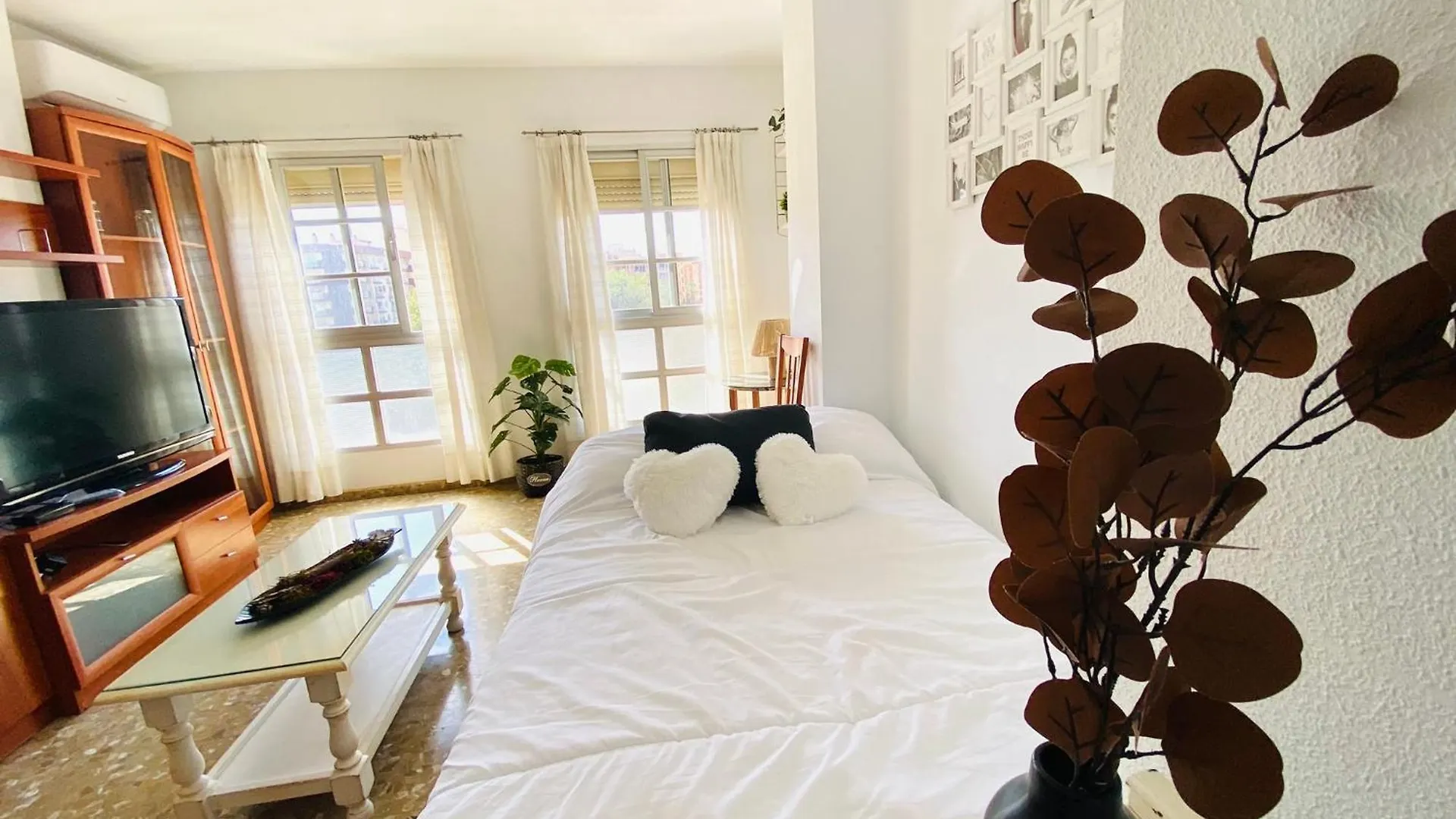 Apartment Alojamiento Junto Al Centro De Malaga By Mo