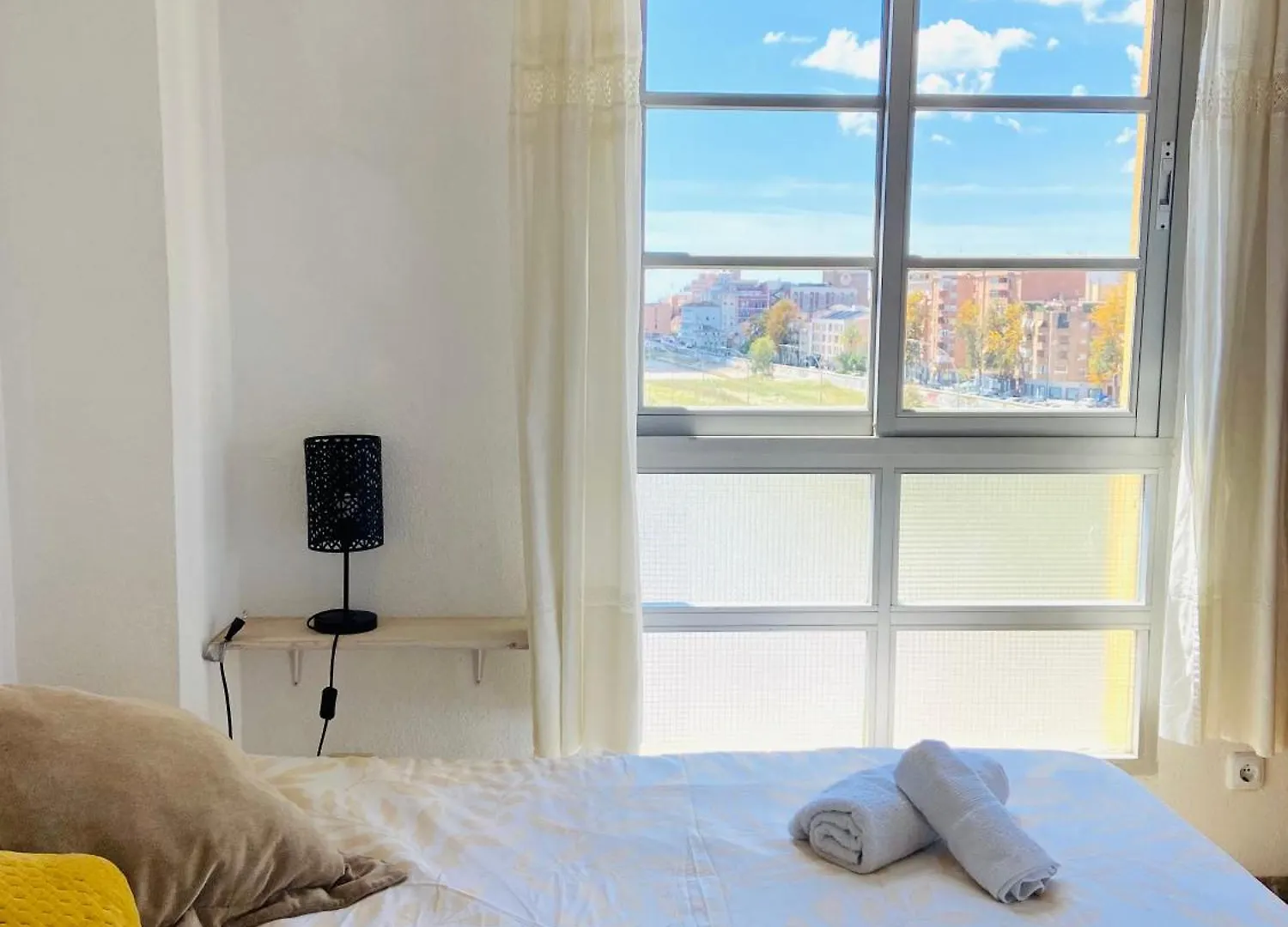 Apartament Alojamiento Junto Al Centro De Malaga By Mo